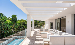 Villa familiale moderniste à vendre, dans un quartier recherché de La Quinta, Marbella - Benahavis 781433 