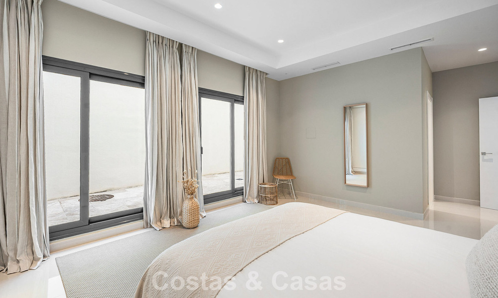 Villa familiale moderniste à vendre, dans un quartier recherché de La Quinta, Marbella - Benahavis 781437