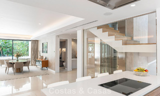 Villa familiale moderniste à vendre, dans un quartier recherché de La Quinta, Marbella - Benahavis 781449 