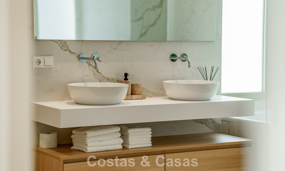 Appartement triplex de standing avec jardin et piscine privés à vendre au cœur du Golden Mile de Marbella 781463