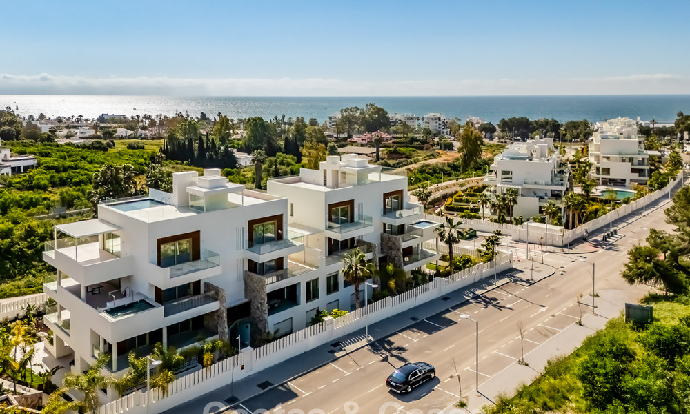 Appartement triplex de standing avec jardin et piscine privés à vendre au cœur du Golden Mile de Marbella 781469