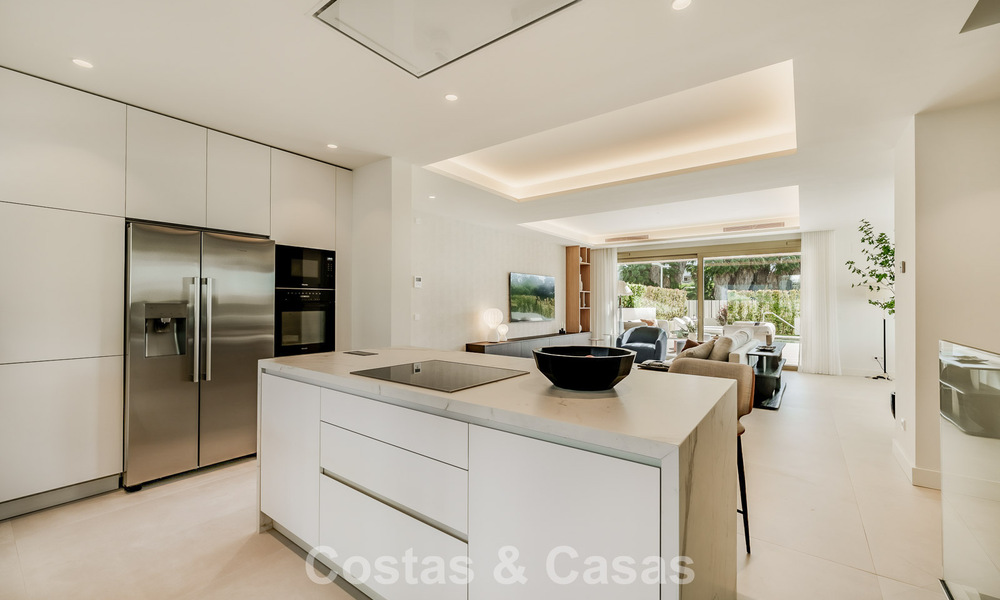 Appartement triplex de standing avec jardin et piscine privés à vendre au cœur du Golden Mile de Marbella 781489