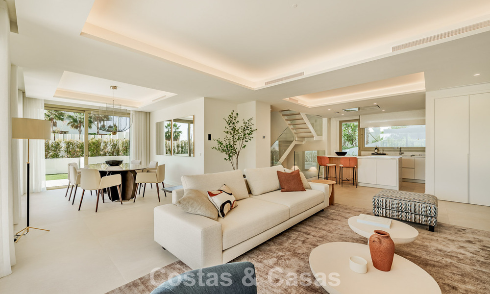 Appartement triplex de standing avec jardin et piscine privés à vendre au cœur du Golden Mile de Marbella 781493