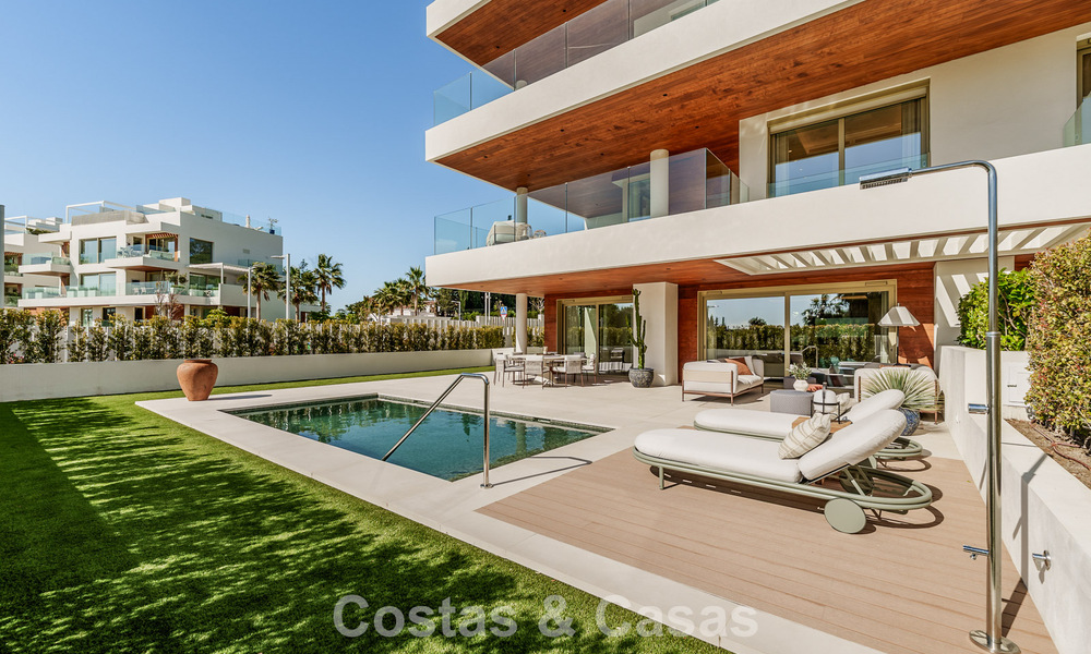 Appartement triplex de standing avec jardin et piscine privés à vendre au cœur du Golden Mile de Marbella 781498