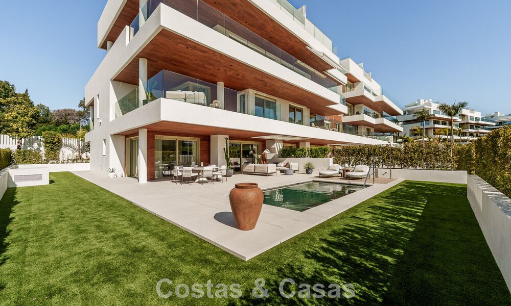 Appartement triplex de standing avec jardin et piscine privés à vendre au cœur du Golden Mile de Marbella 781499