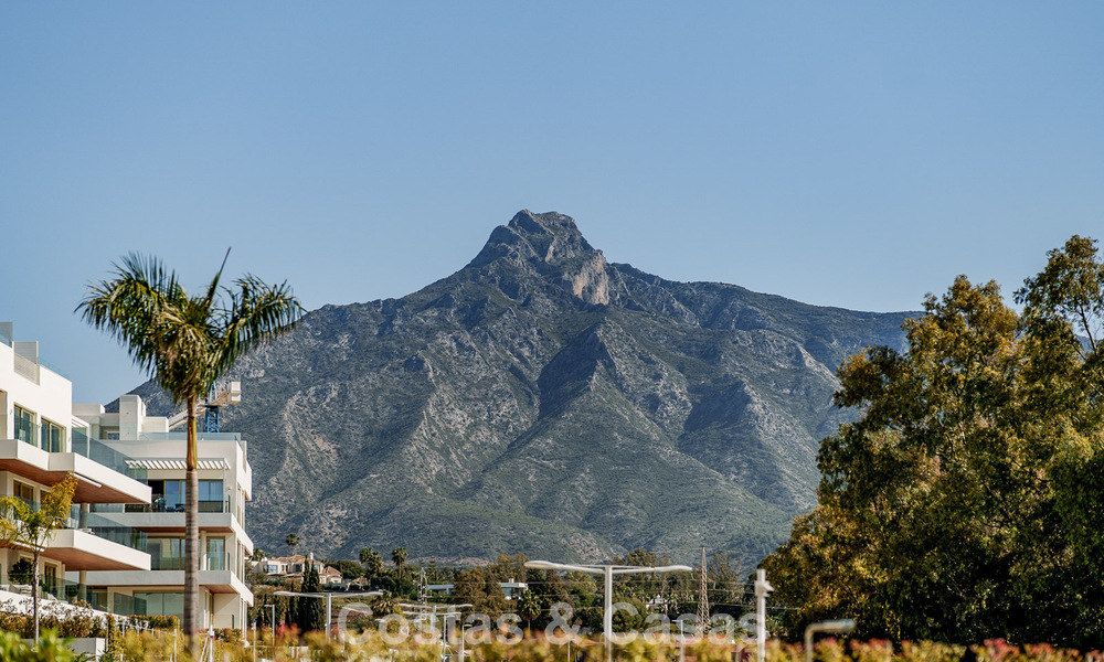 Appartement triplex de standing avec jardin et piscine privés à vendre au cœur du Golden Mile de Marbella 781509