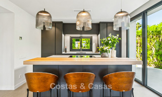 Villa de luxe méditerranéenne au charme intemporel à vendre dans le prestigieux quartier de Nueva Andalucía à Marbella 781532 