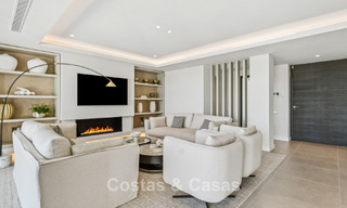 Villa de luxe méditerranéenne au charme intemporel à vendre dans le prestigieux quartier de Nueva Andalucía à Marbella 781533 