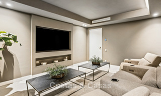 Villa de luxe méditerranéenne au charme intemporel à vendre dans le prestigieux quartier de Nueva Andalucía à Marbella 781537 