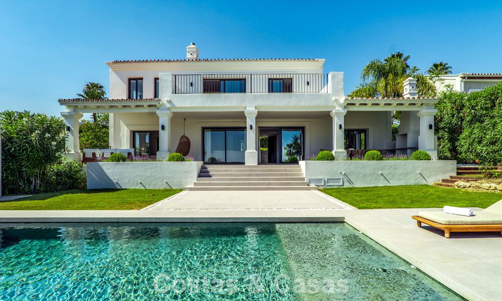 Villa de luxe méditerranéenne au charme intemporel à vendre dans le prestigieux quartier de Nueva Andalucía à Marbella 781545