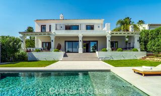 Villa de luxe méditerranéenne au charme intemporel à vendre dans le prestigieux quartier de Nueva Andalucía à Marbella 781545 