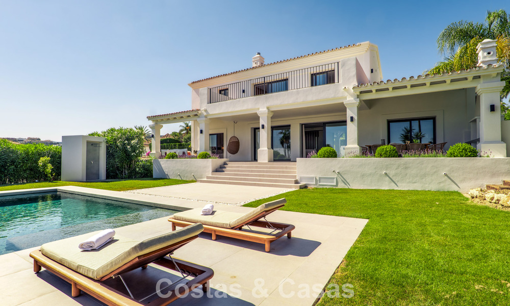Villa de luxe méditerranéenne au charme intemporel à vendre dans le prestigieux quartier de Nueva Andalucía à Marbella 781546
