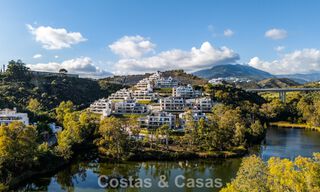 Penthouse moderne, prêt à emménager, avec vue panoramique, à vendre à Nueva Andalucia, Marbella 781558 