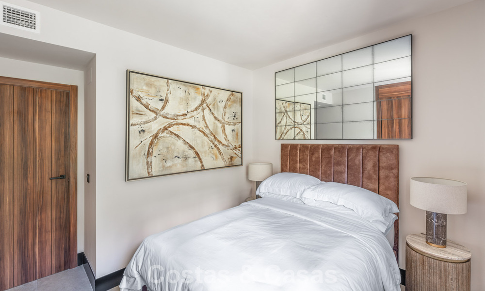 Penthouse moderne, prêt à emménager, avec vue panoramique, à vendre à Nueva Andalucia, Marbella 781569