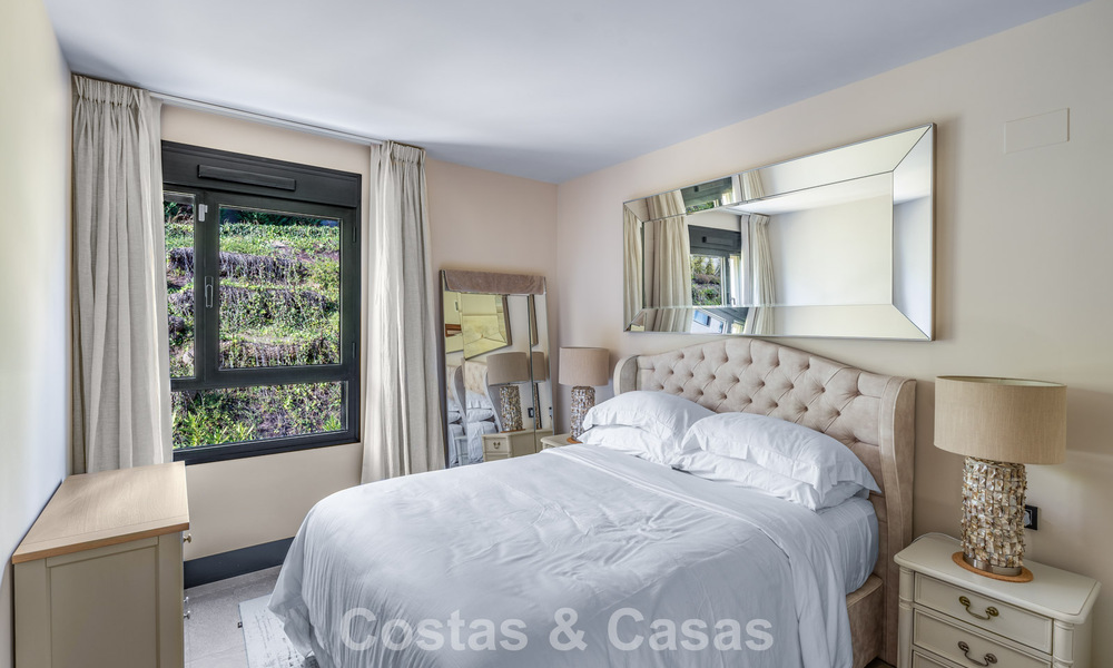 Penthouse moderne, prêt à emménager, avec vue panoramique, à vendre à Nueva Andalucia, Marbella 781570