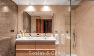 Penthouse moderne, prêt à emménager, avec vue panoramique, à vendre à Nueva Andalucia, Marbella 781572 