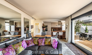 Penthouse moderne, prêt à emménager, avec vue panoramique, à vendre à Nueva Andalucia, Marbella 781590 