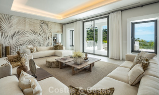 Villa de luxe exclusive de style andalou à vendre dans la résidence sécurisée El Madroñal à Marbella - Benahavis 781610 