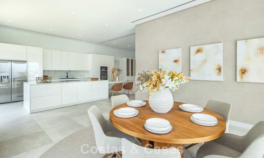 Villa de luxe exclusive de style andalou à vendre dans la résidence sécurisée El Madroñal à Marbella - Benahavis 781614