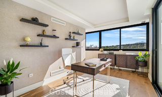 Villa de luxe ultramoderne, prête à emménager, à vendre dans la Vallée des Golfs de Nueva Andalucia, Marbella 781651 