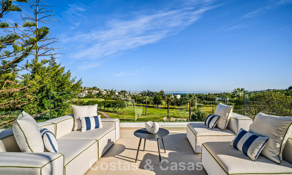 Villa de luxe ultramoderne, prête à emménager, à vendre dans la Vallée des Golfs de Nueva Andalucia, Marbella 781660