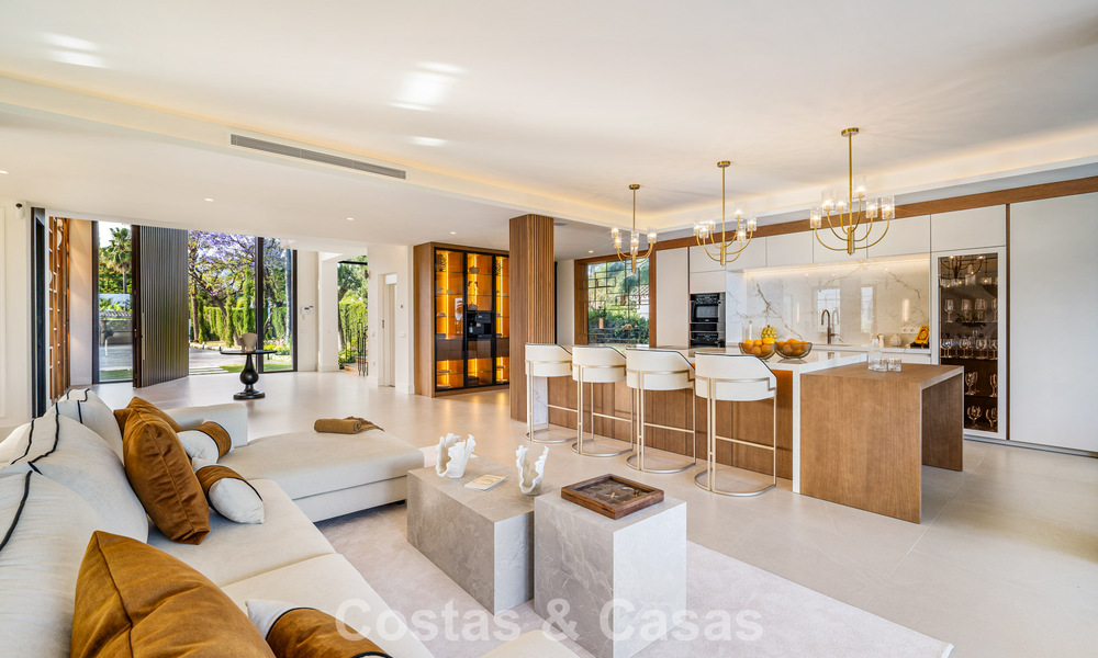Villa de luxe ultramoderne, prête à emménager, à vendre dans la Vallée des Golfs de Nueva Andalucia, Marbella 781673
