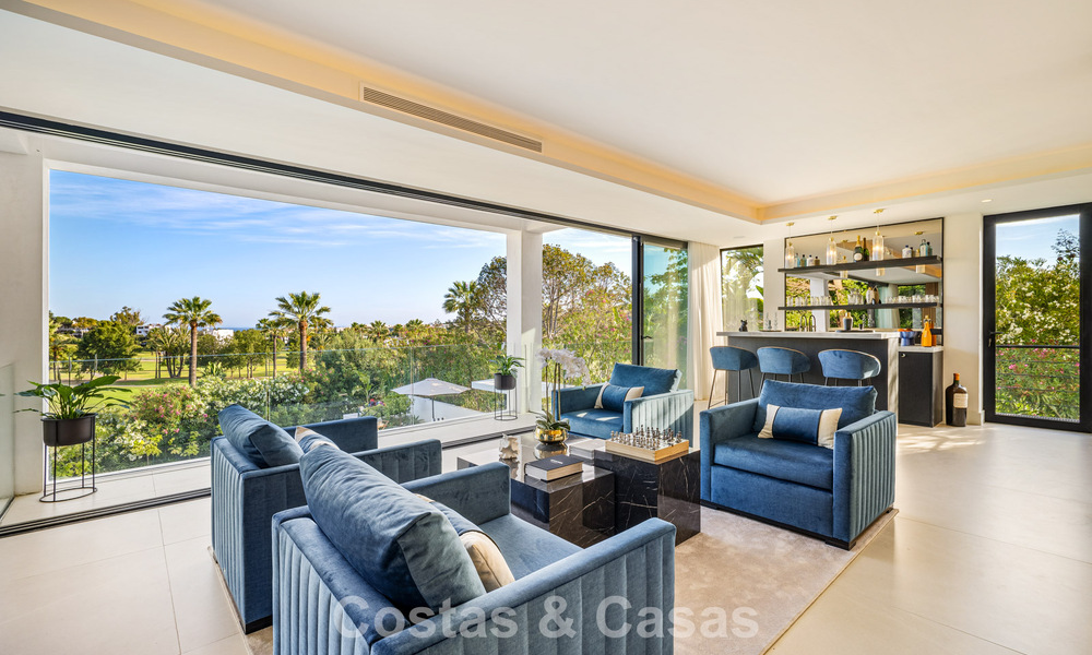 Villa de luxe ultramoderne, prête à emménager, à vendre dans la Vallée des Golfs de Nueva Andalucia, Marbella 781676