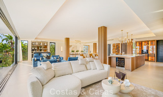 Villa de luxe ultramoderne, prête à emménager, à vendre dans la Vallée des Golfs de Nueva Andalucia, Marbella 781677 