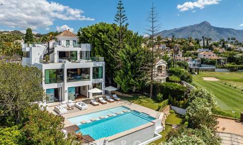Villa de luxe ultramoderne, prête à emménager, à vendre dans la Vallée des Golfs de Nueva Andalucia, Marbella 781692