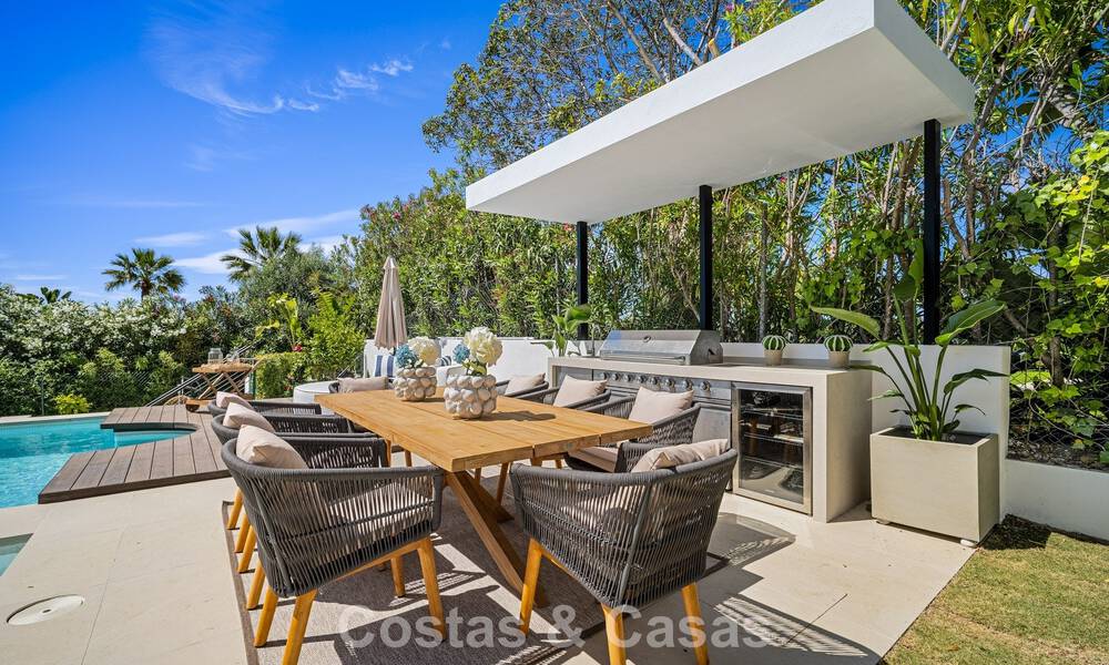 Villa de luxe ultramoderne, prête à emménager, à vendre dans la Vallée des Golfs de Nueva Andalucia, Marbella 781696