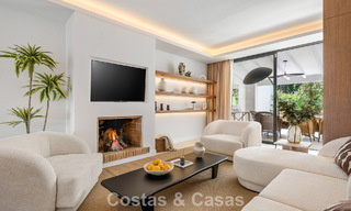 Magnifique maison de ville rénovée à vendre en première ligne du golf d'Aloha à Nueva Andalucia, Marbella 781728 
