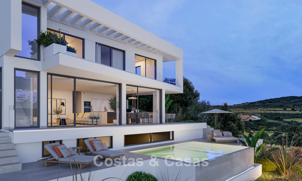 Nouveau sur le marché ! Villas design high-tech à vendre dans un cadre de golf recherché, près du centre d'Estepona 781754