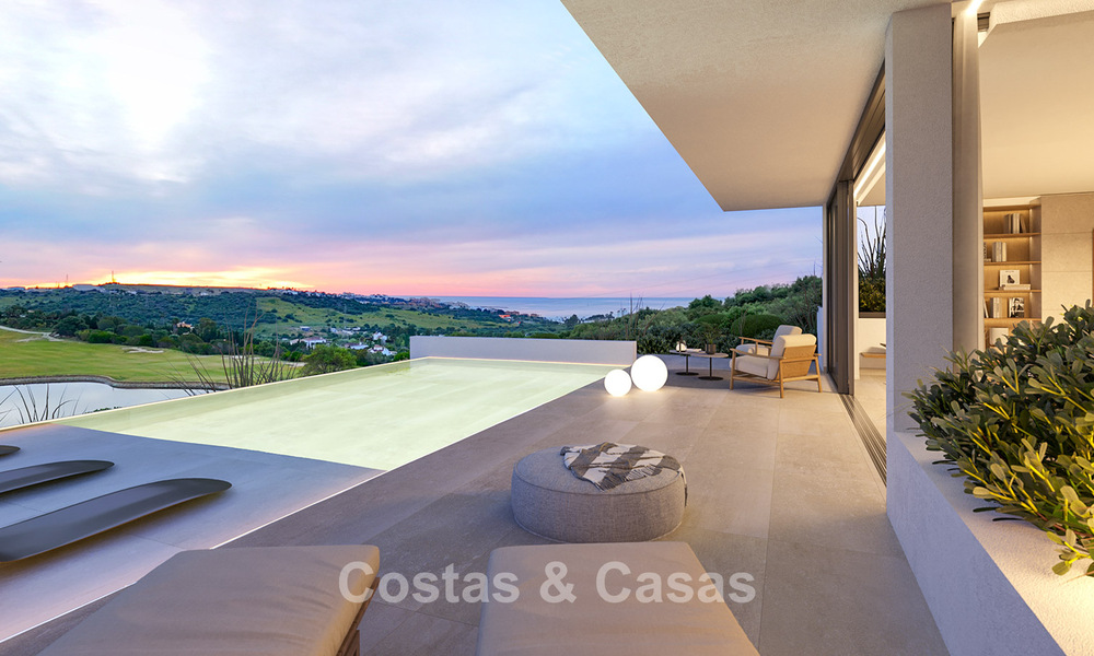 Nouveau sur le marché ! Villas design high-tech à vendre dans un cadre de golf recherché, près du centre d'Estepona 781764