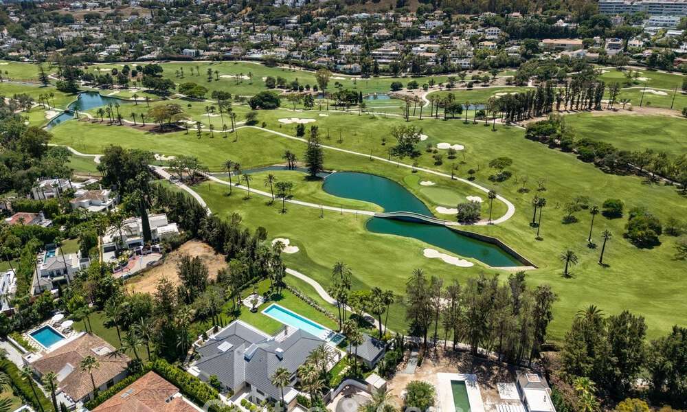 Magnifique villa en première ligne de golf à vendre au cœur de Nueva Andalucia, Marbella 781778