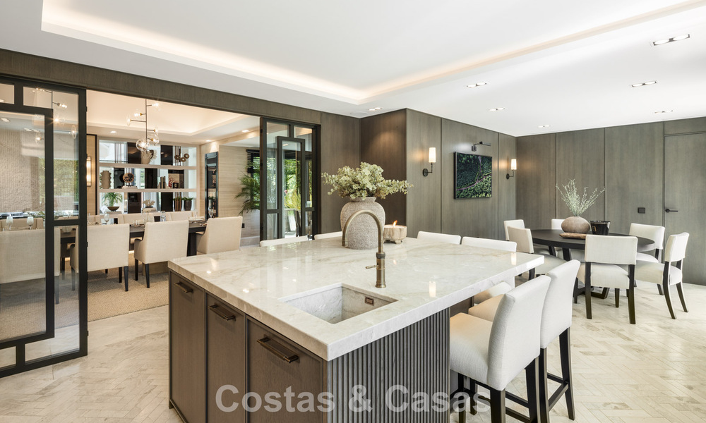 Magnifique villa en première ligne de golf à vendre au cœur de Nueva Andalucia, Marbella 781783