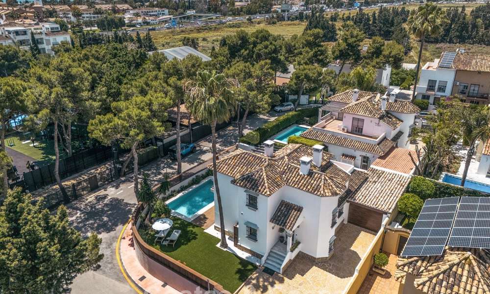 Élégante maison familiale à vendre dans la Vallée des Golfs de Nueva Andalucia, Marbella 781874