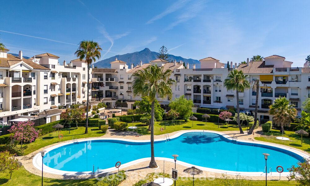 Spacieux appartement de 3 chambres à vendre, à quelques pas de la plage et du centre de San Pedro, Marbella 781929