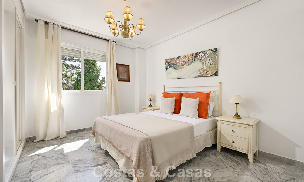 Spacieux appartement de 3 chambres à vendre, à quelques pas de la plage et du centre de San Pedro, Marbella 781939