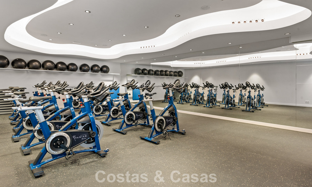 Appartement contemporain, prêt à emménager, à vendre sur le New Golden Mile, entre Marbella et Estepona 781954