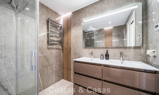 Appartement prêt à emménager avec vue sur la mer à vendre dans une résidence en bord de mer, à quelques pas du centre d'Estepona 782367 
