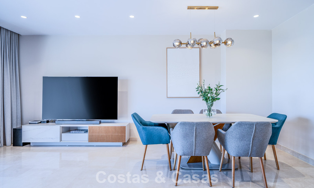 Appartement prêt à emménager avec vue sur la mer à vendre dans une résidence en bord de mer, à quelques pas du centre d'Estepona 782377