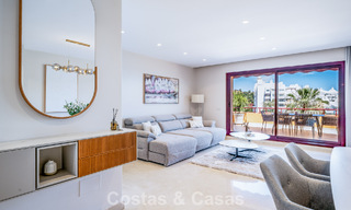 Appartement prêt à emménager avec vue sur la mer à vendre dans une résidence en bord de mer, à quelques pas du centre d'Estepona 782382 