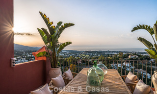 Duplex penthouse prêt à emménager avec vue imprenable sur la mer à vendre à Marbella - Benahavis 782393 