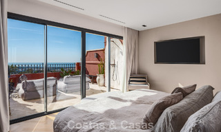 Duplex penthouse prêt à emménager avec vue imprenable sur la mer à vendre à Marbella - Benahavis 782403 