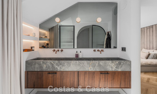 Duplex penthouse prêt à emménager avec vue imprenable sur la mer à vendre à Marbella - Benahavis 782405 