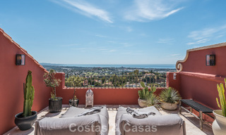 Duplex penthouse prêt à emménager avec vue imprenable sur la mer à vendre à Marbella - Benahavis 782414 