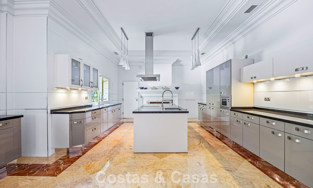 Résidence unique, majestueuse à vendre au cœur du prestigieux Golden Mile de Marbella 782430