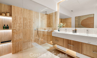 Villa de luxe, prête à emménager et élégamment rénovée, à vendre au cœur de la Vallée des Golfs de Nueva Andalucia, Marbella 783174 