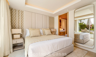 Villa de luxe, prête à emménager et élégamment rénovée, à vendre au cœur de la Vallée des Golfs de Nueva Andalucia, Marbella 783192 