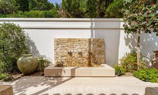 Villa de luxe, prête à emménager et élégamment rénovée, à vendre au cœur de la Vallée des Golfs de Nueva Andalucia, Marbella 783198 